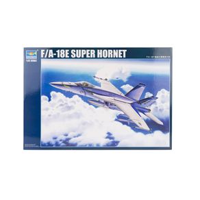 TRU03204-01-1-F-A-18E-SUPER-HORNET-1-32