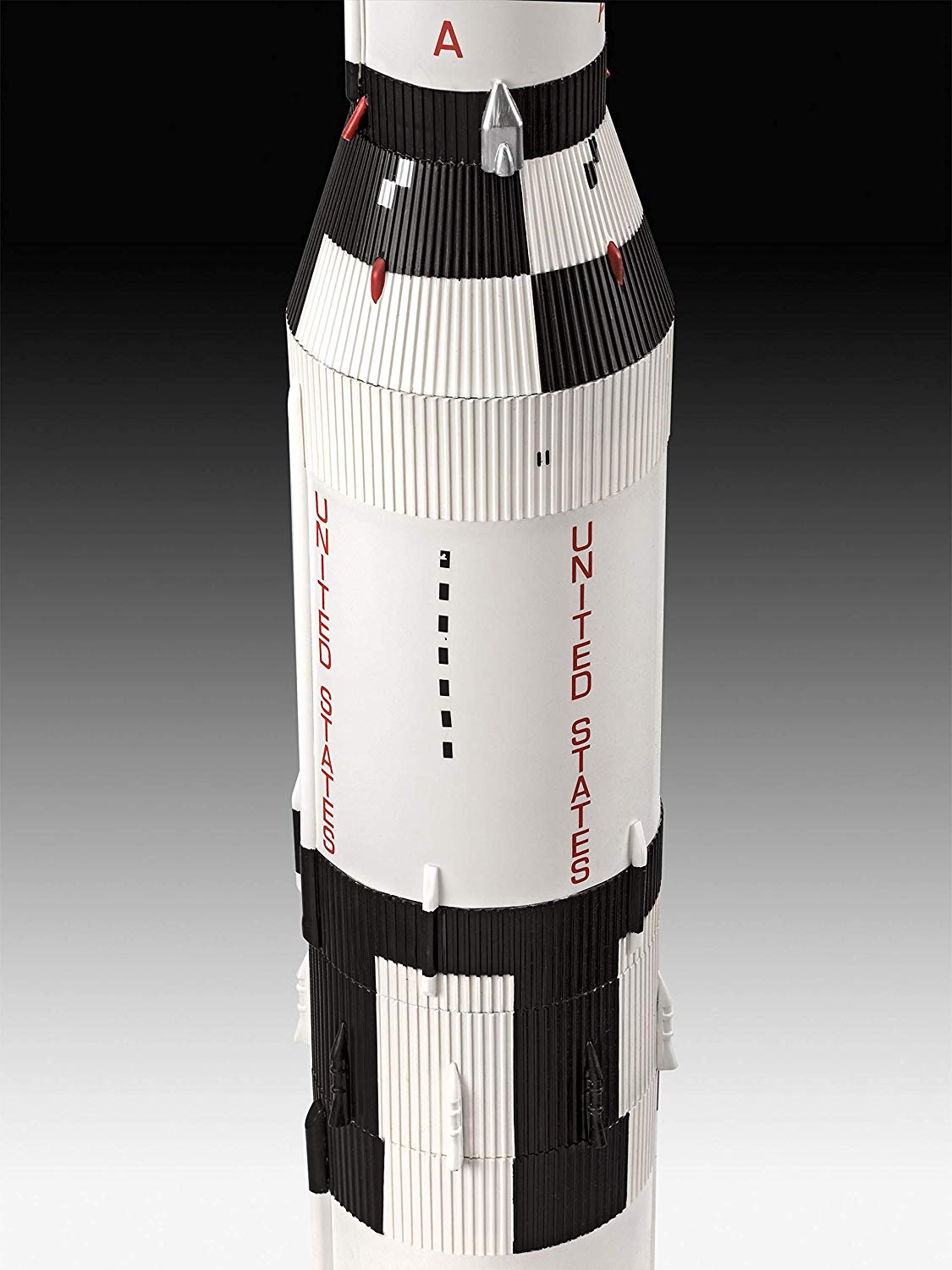 Apollo 11 Foguete Saturno V 1/96 Revell 3704 - limahobbies