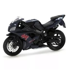 MAISTO-YAMAHA-YZF-R1-01