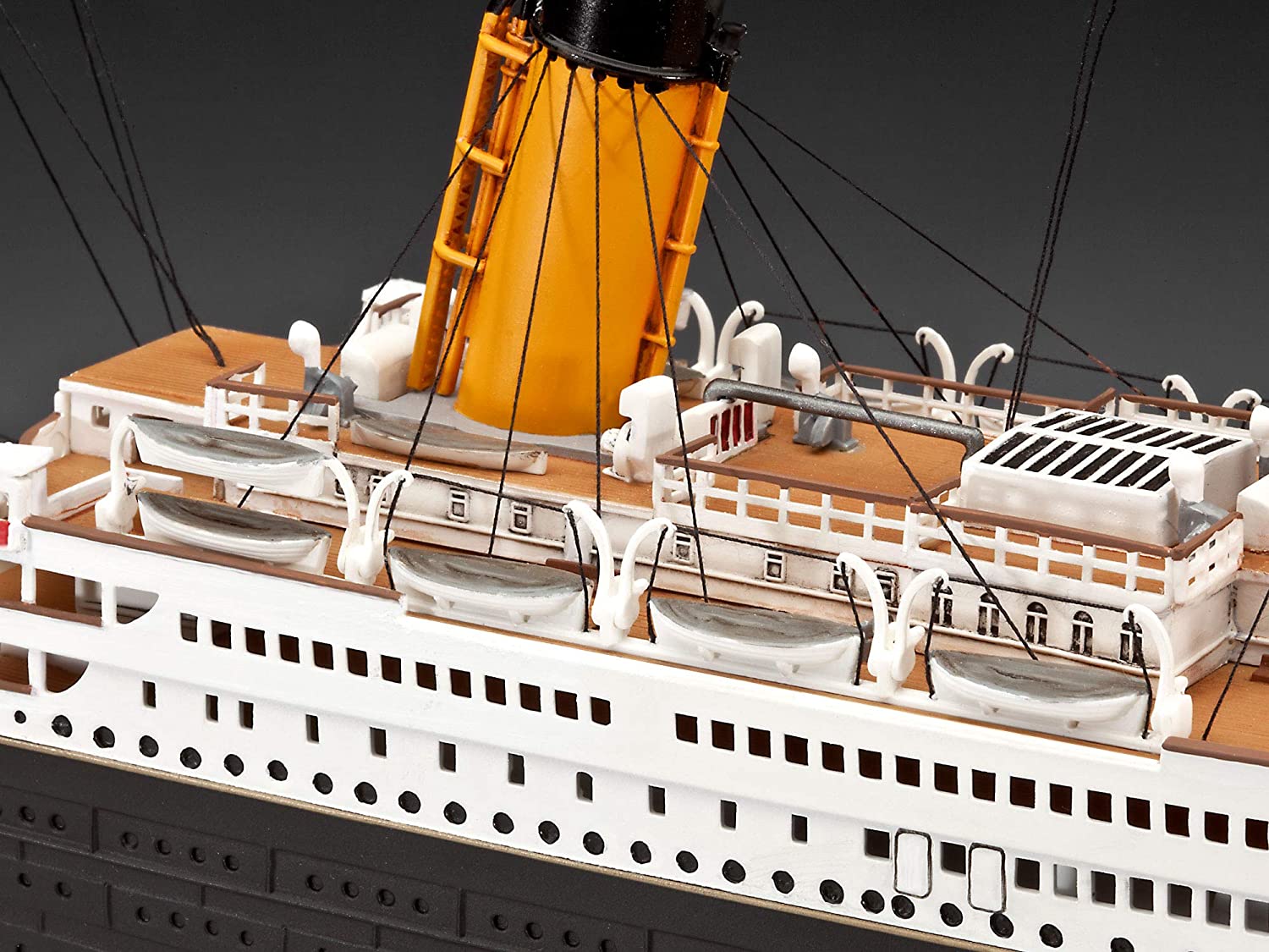 Rms Titanic Technique 1/400 Revell Rev00458 - limahobbies