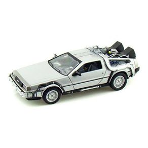 Miniatura-DeLorean-de-Volta-para-o-Futuro-1-24-welly-22443-01