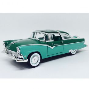 Miniatura-Ford-Crown-Victoria-1955-1-18-Road-Signature-Collection-yat-ming-92138-01