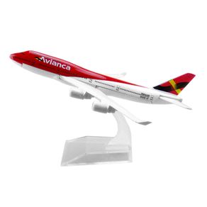 Miniatura-Airplane-Avianca-Boeing-747-HB-Toys-1609006-01