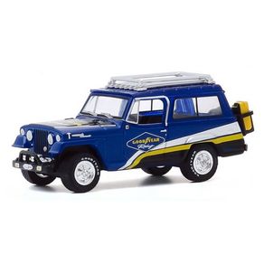 Jeep-Jeepster-Commando-Off-Road-01