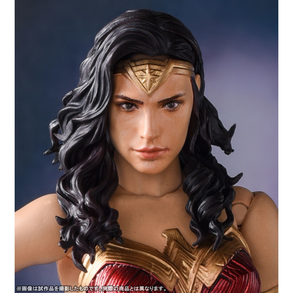 Action Figure Mulher Maravilha 84 S.H. Figuarts Bandai 59195