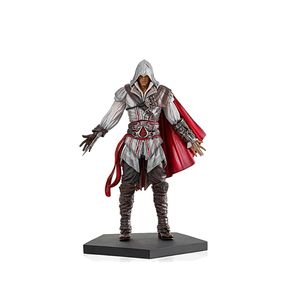 Estatua-Assassin-s-Creed-Ezio1-10