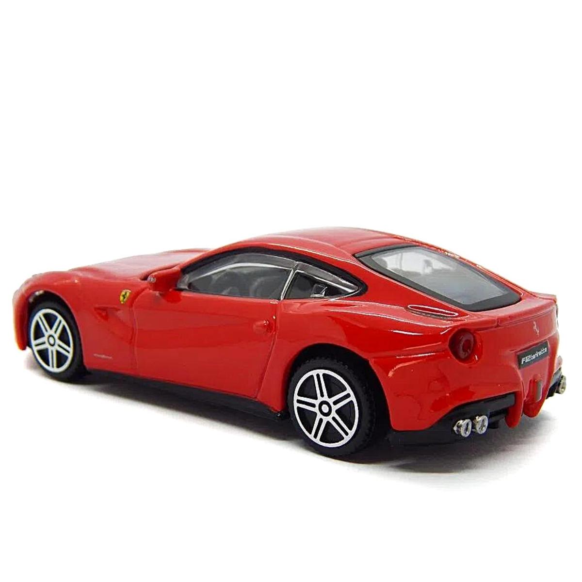 Miniatura Carro Ferrari F12 Berlinetta 1/43 Vermelho Bburago 36001