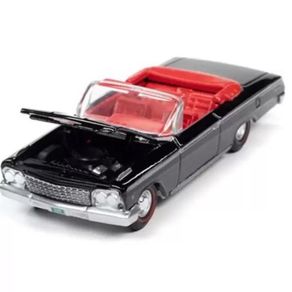 Miniatura-Carro-Chevrolet-Impala-SS-409-Conversivel-1962-1-64-Preto