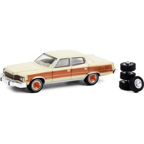 Police - 1970-78 AMC Matador With Light Bar And Push Bar In White - 43011-B - Foto 8