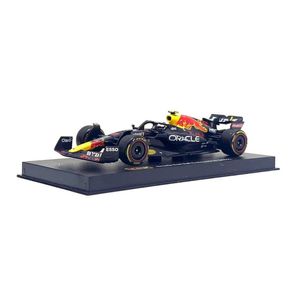 Miniatura-Formula-1-Oracle-Red-Bull-Racing-RB18--11-Sergio-Perez-2022-1-43