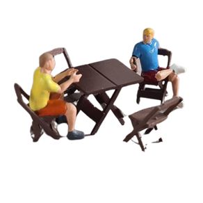 Pack-c--Figuras-Mesa-e-Cadeiras-de-Bar-c--Clientes-1-87-HO-Dio-Studios-87353