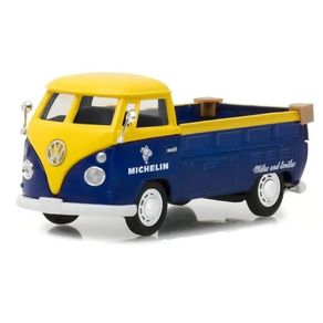Volkswagen-Kombi-Type-2-Michelin-Pick-Up-1-43-Greenlight-87010E
