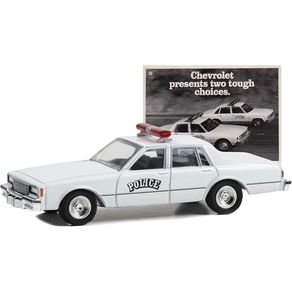 Chevrolet-Impala-9C1-Police-1980-1-64-Greenlight-39130E