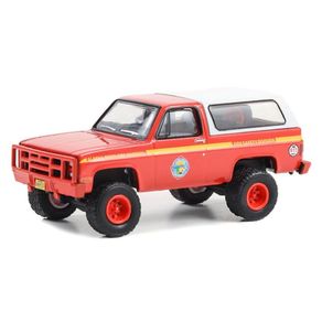 Chevrolet-M1009-1984-Alaska-Fire-Marshal-1-64-Greenlight-67050D