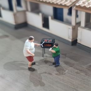 Figura-de-Churrasqueiro-para-Maquete-Mod-79-Studio-Dio-87408