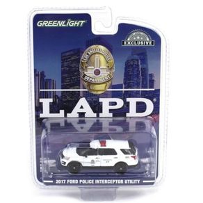 Ford-Police-Interceptor-2017-LAPD-K9-1-64-Greenlight-GRE30518